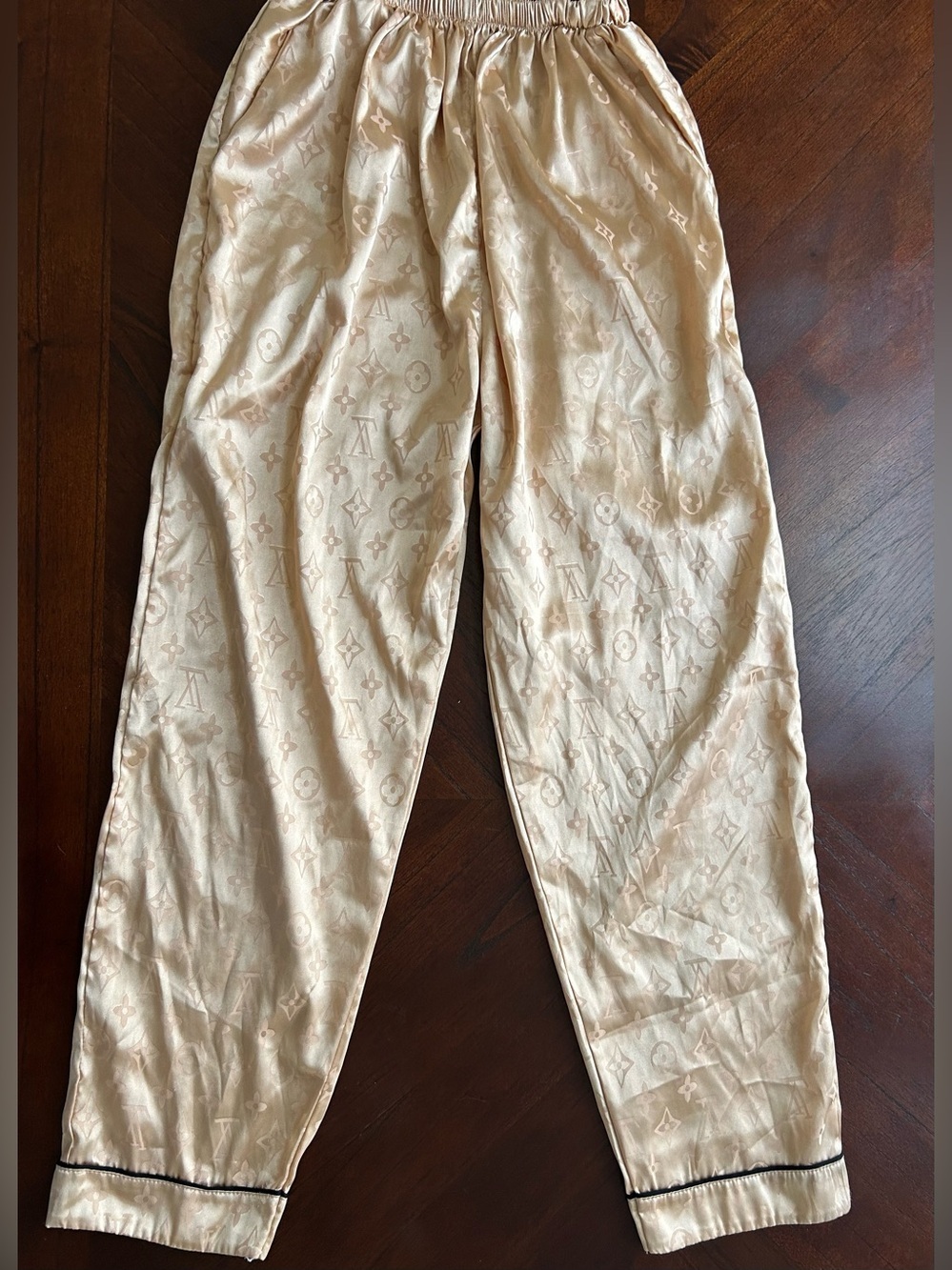 Silk-Feel Women's Pajama Pants in Champagne size S/ M